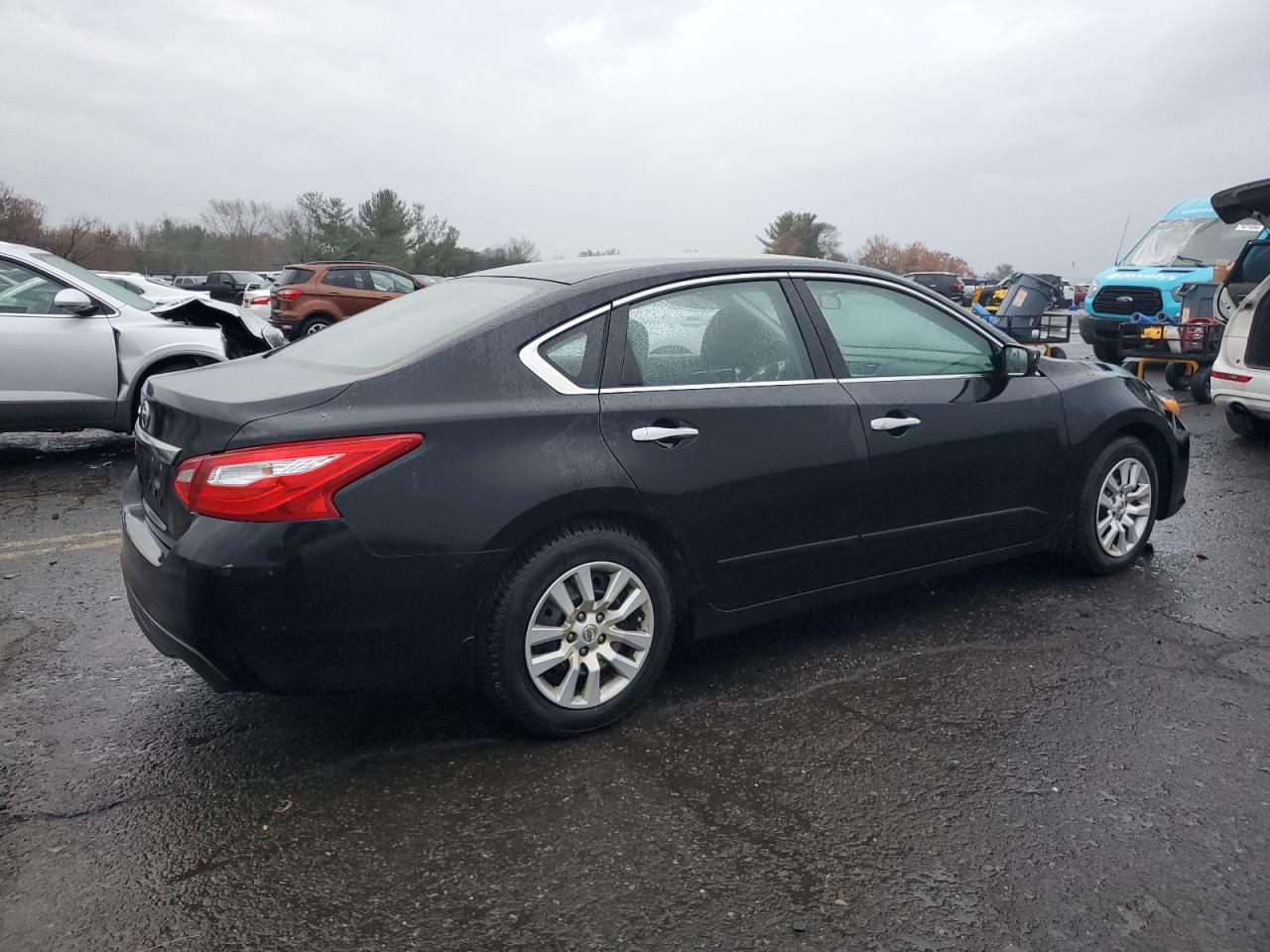 2016 Nissan Altima - Image 3