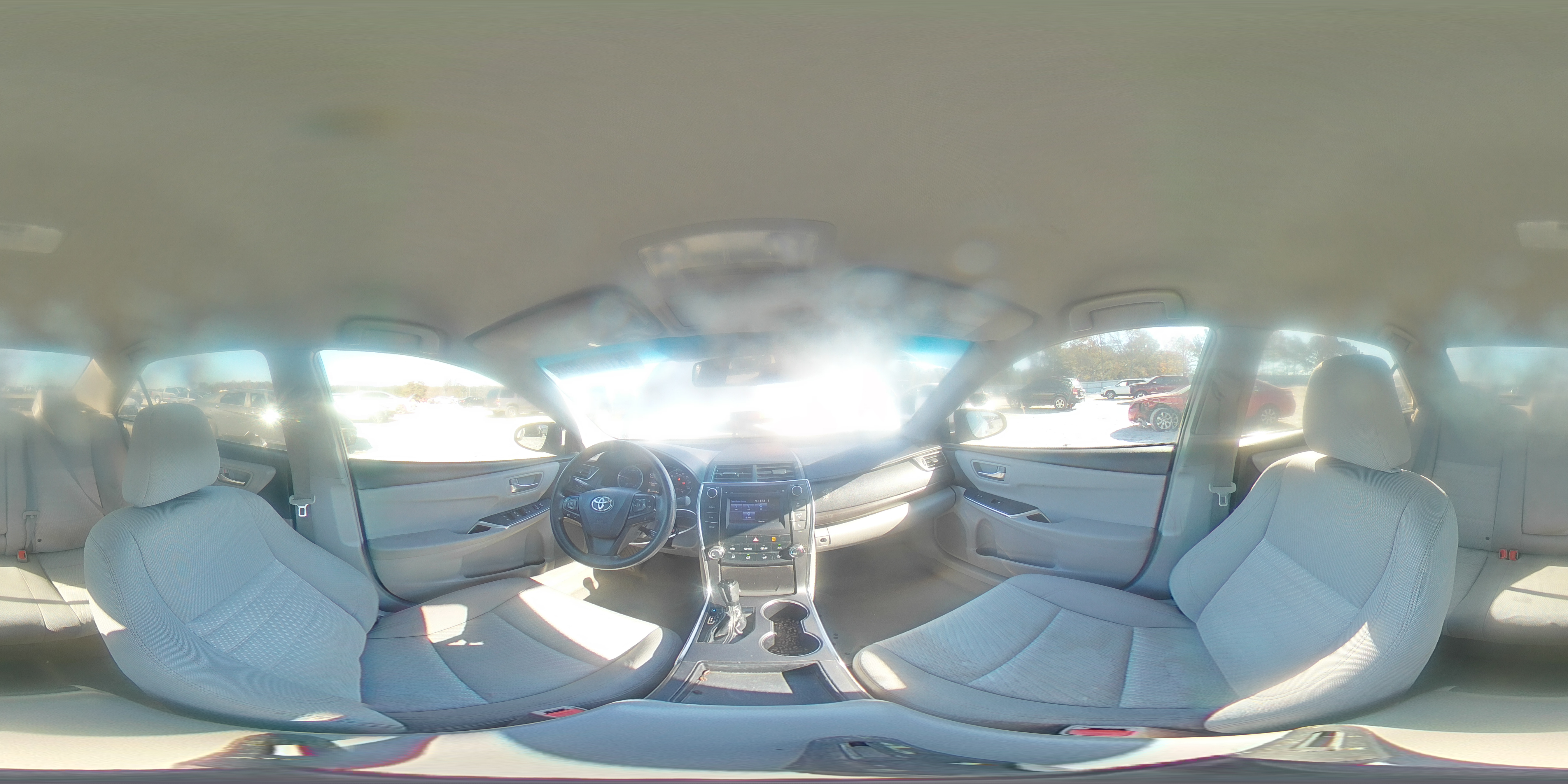 2016 Toyota Camry - Image 13