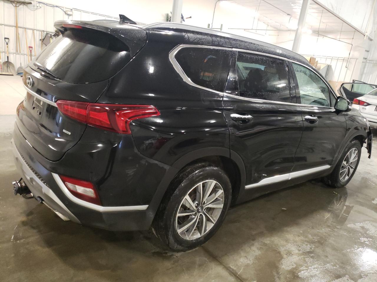 2020 Hyundai Santa Fe - Image 3