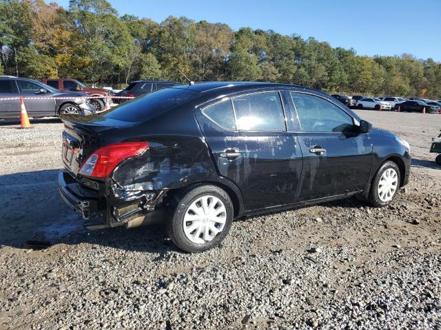  NISSAN VERSA 2019 Czarny