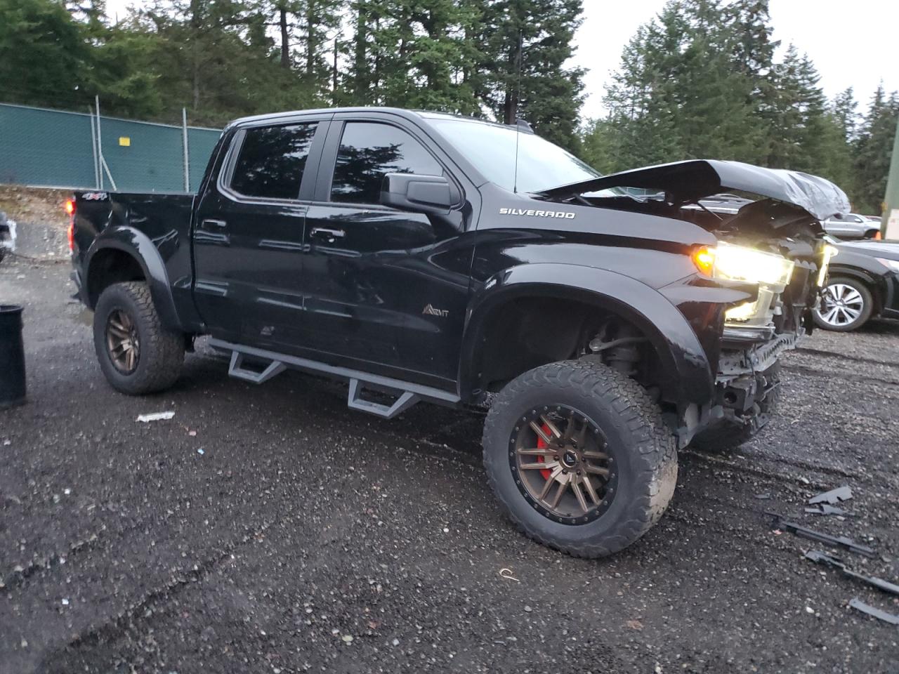 2021 Chevrolet Silverado - Image 4