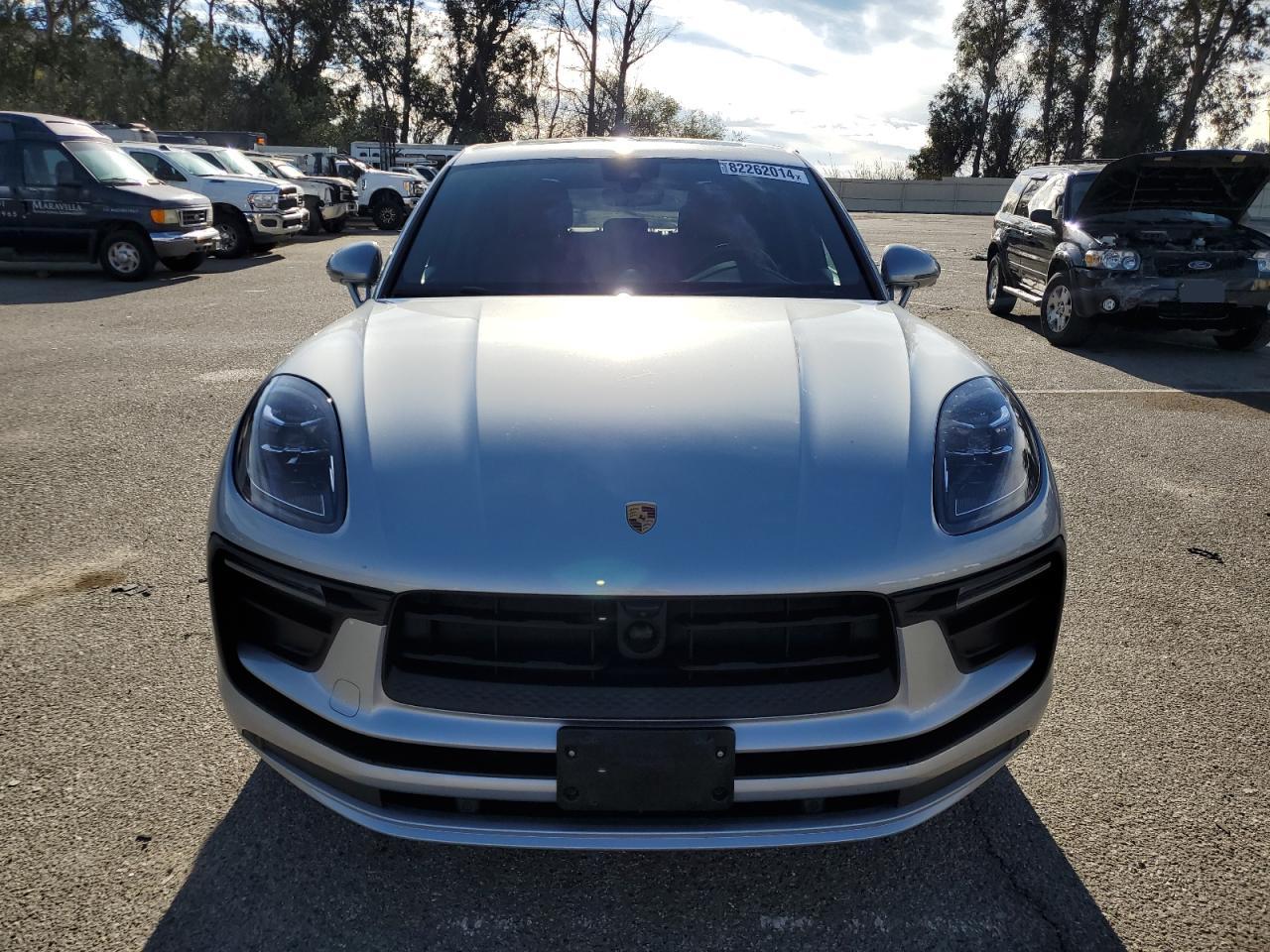 2024 Porsche Macan - Image 5