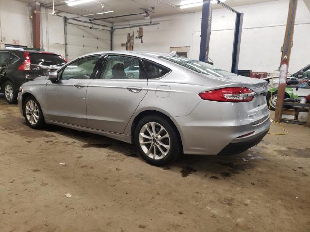 3FA6P0HD8LR253476 Ford Fusion SE 2