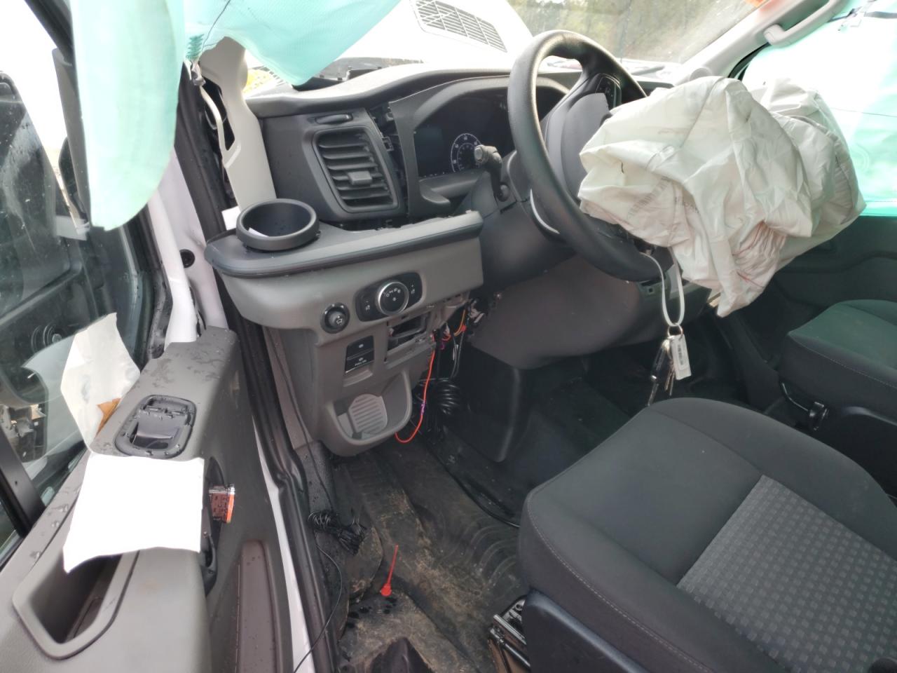 2022 Ford Transit - Image 8