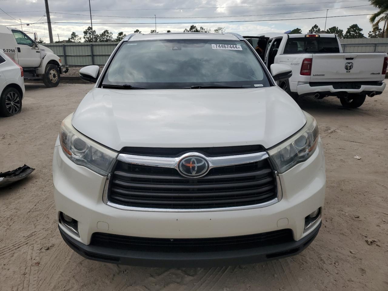 VIN 5TDDKRFH3FS193747 2015 TOYOTA HIGHLANDER no.5