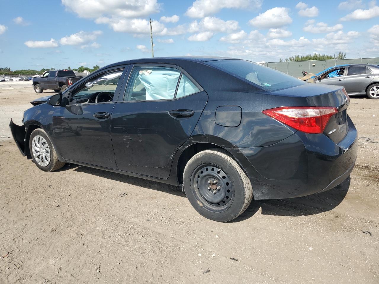 2017 Toyota Corolla - Image 2