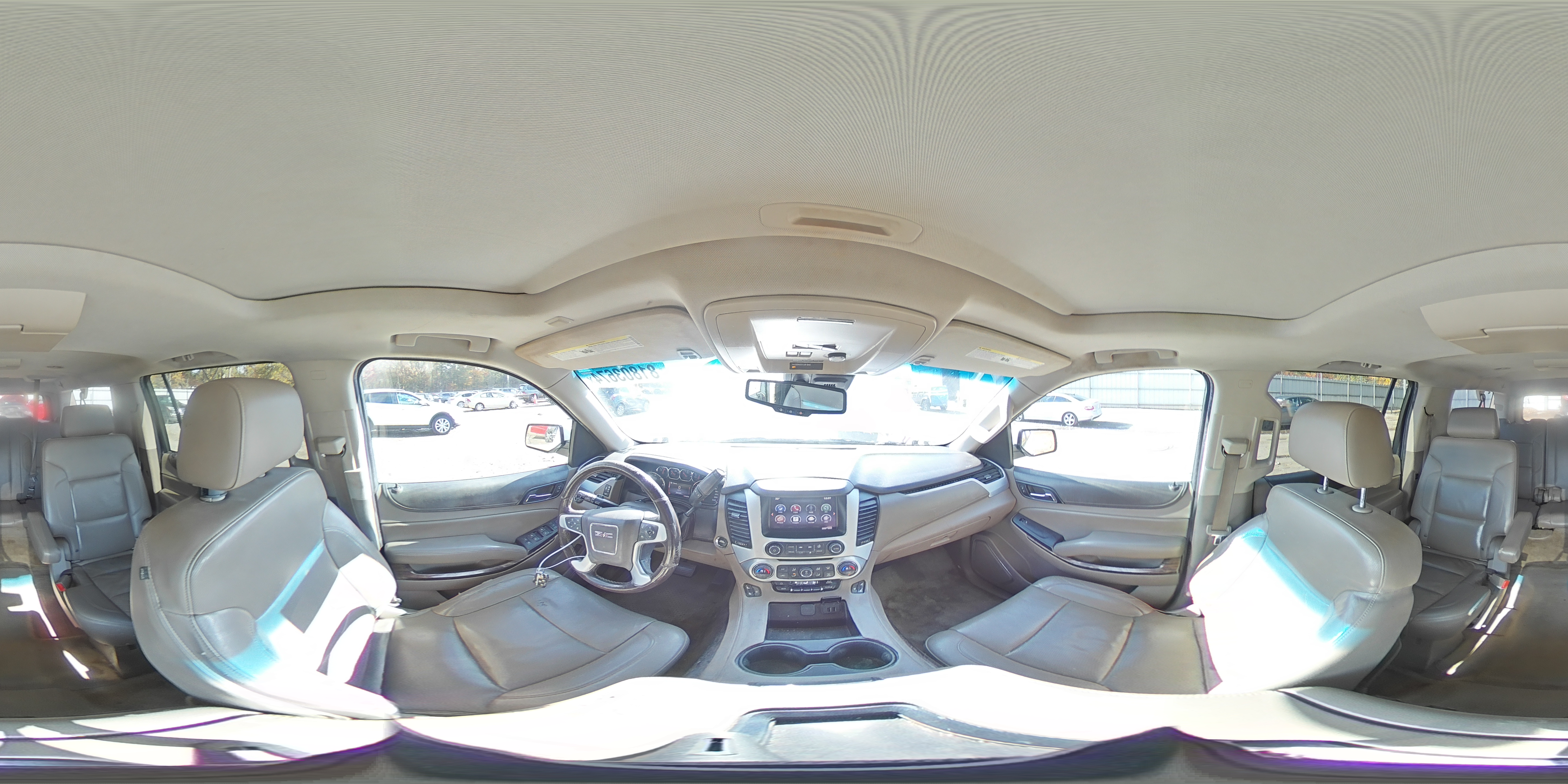 2015 GMC Yukon - Image 15