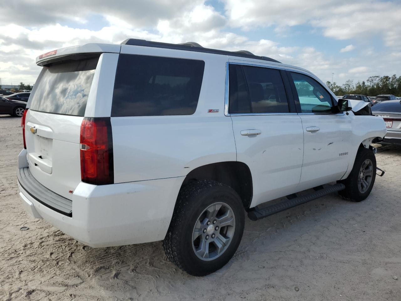 2017 Chevrolet Tahoe - Image 3
