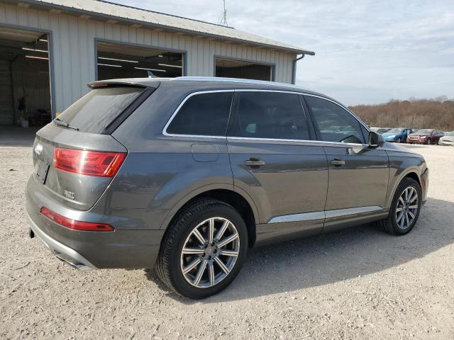  AUDI Q7 2018 Серый