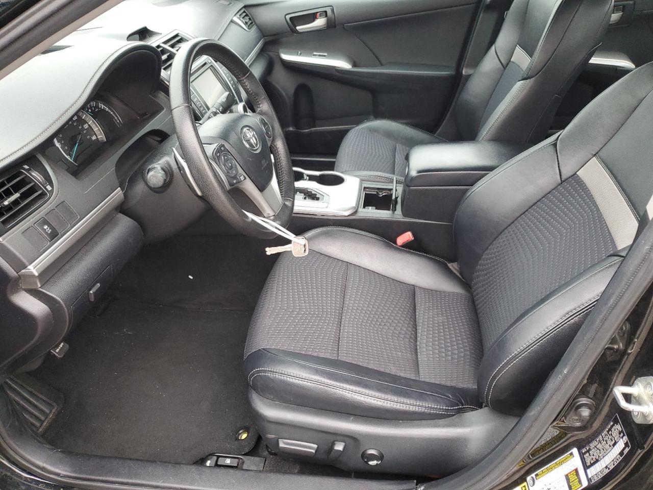 2013 Toyota Camry - Image 7