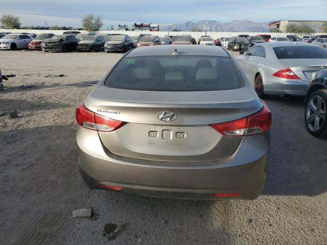 Седани HYUNDAI ELANTRA 2013 Сріблястий