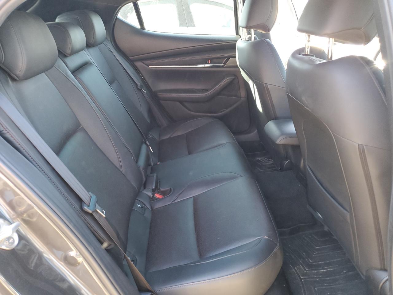 2022 Mazda 3 Premium VIN: JM1BPBML5N1513556 Lot: 80481604