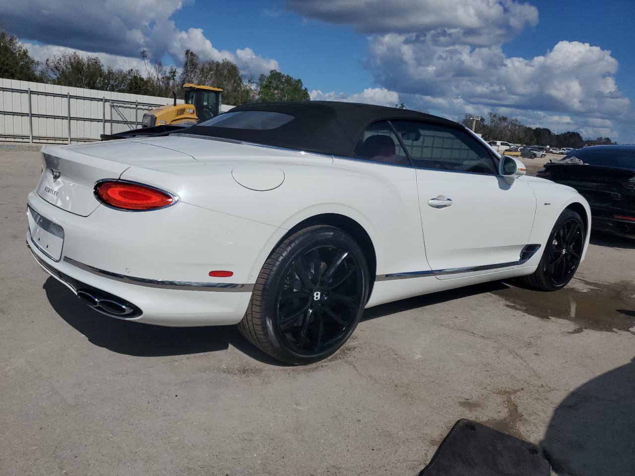 2023 Bentley Continental - Image 3