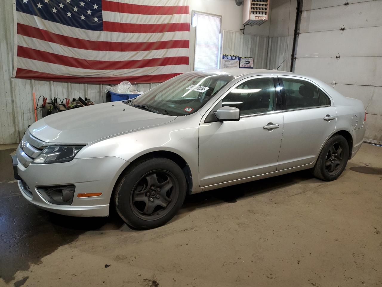 2011 Ford Fusion - Image 1