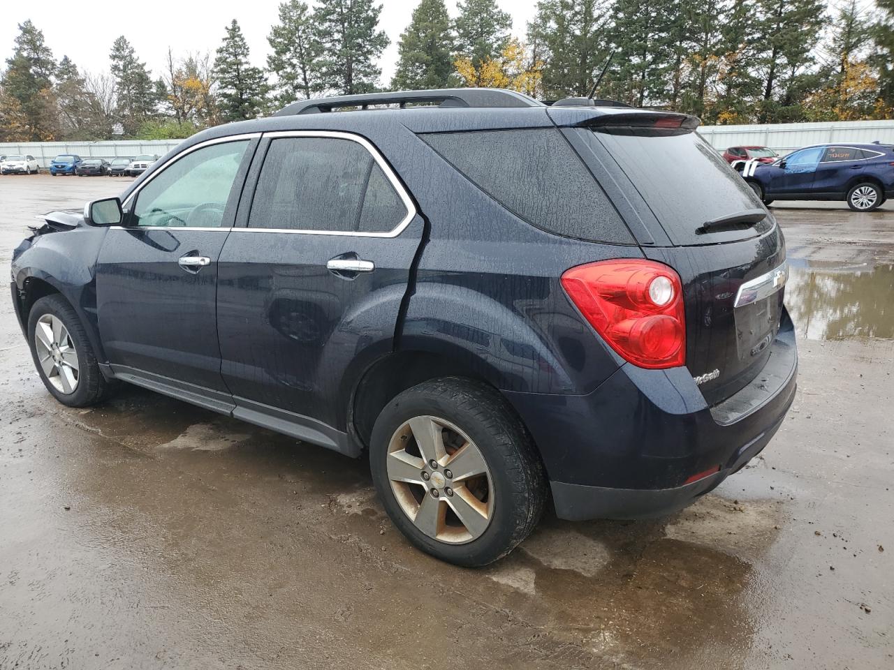 2015 Chevrolet Equinox - Image 2