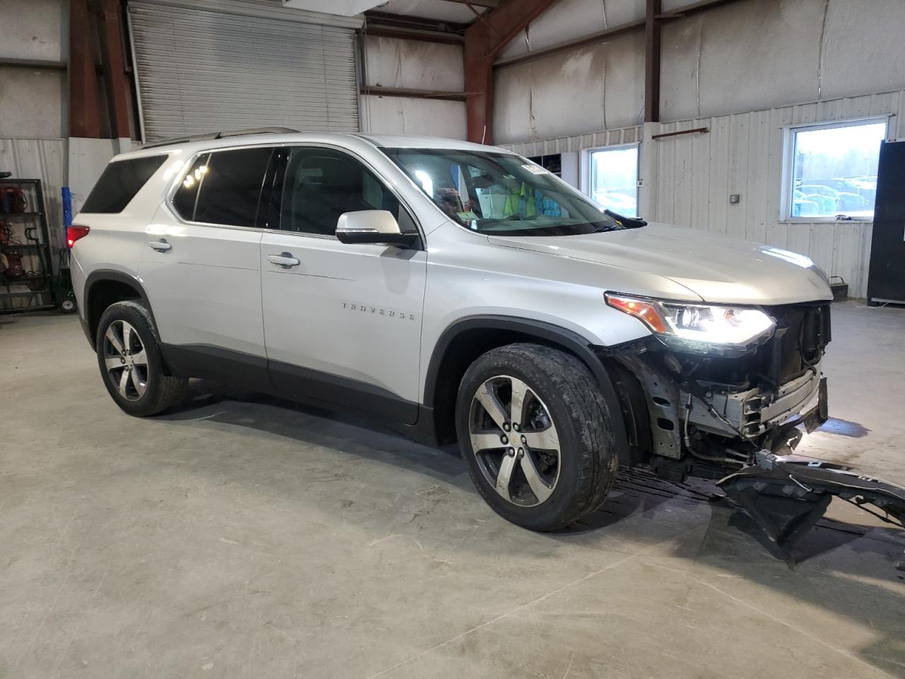 2021 Chevrolet Traverse - Image 4