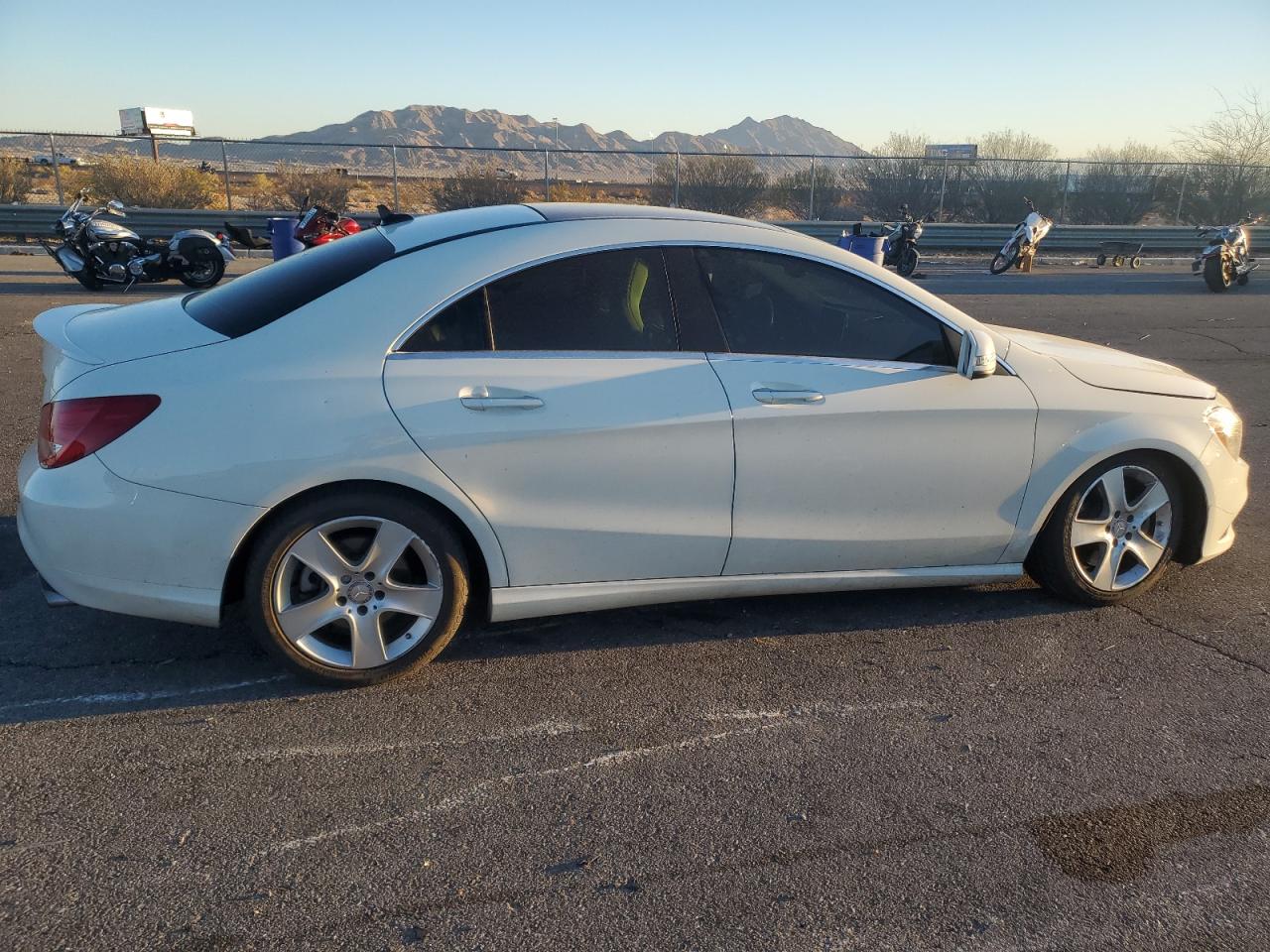 VIN WDDSJ4EBXFN177373 2015 MERCEDES-BENZ CLA-CLASS no.3