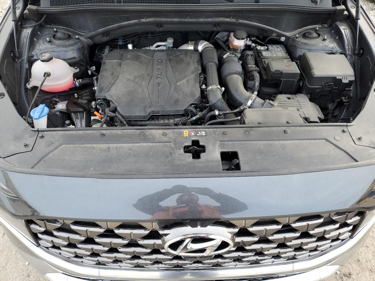 2023 Hyundai Santa Fe - Image 12