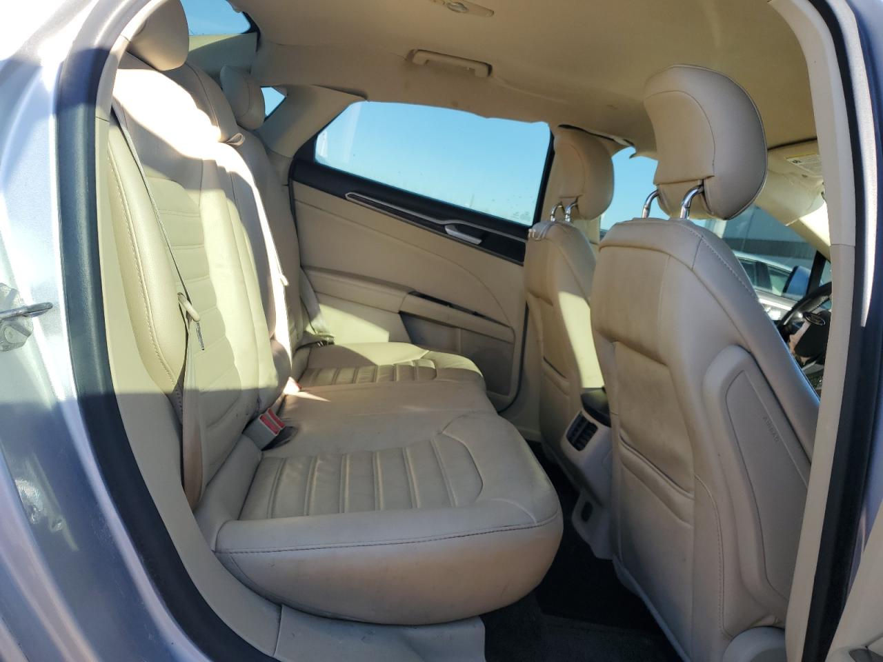 2014 Ford Fusion - Image 10
