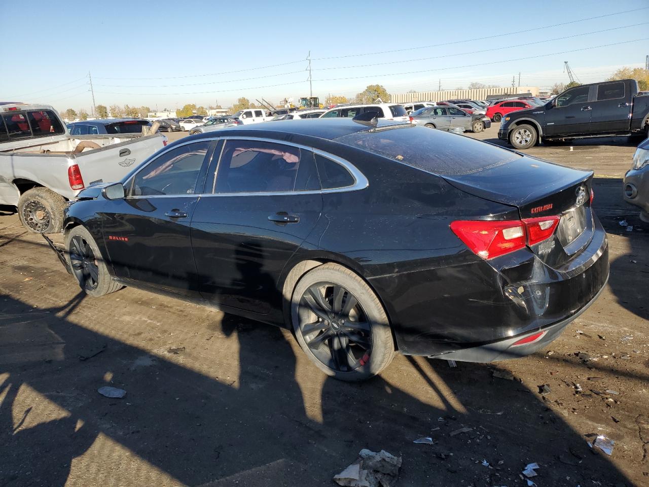 1G1ZD5ST3JF233457 2018 CHEVROLET MALIBU - Image 2