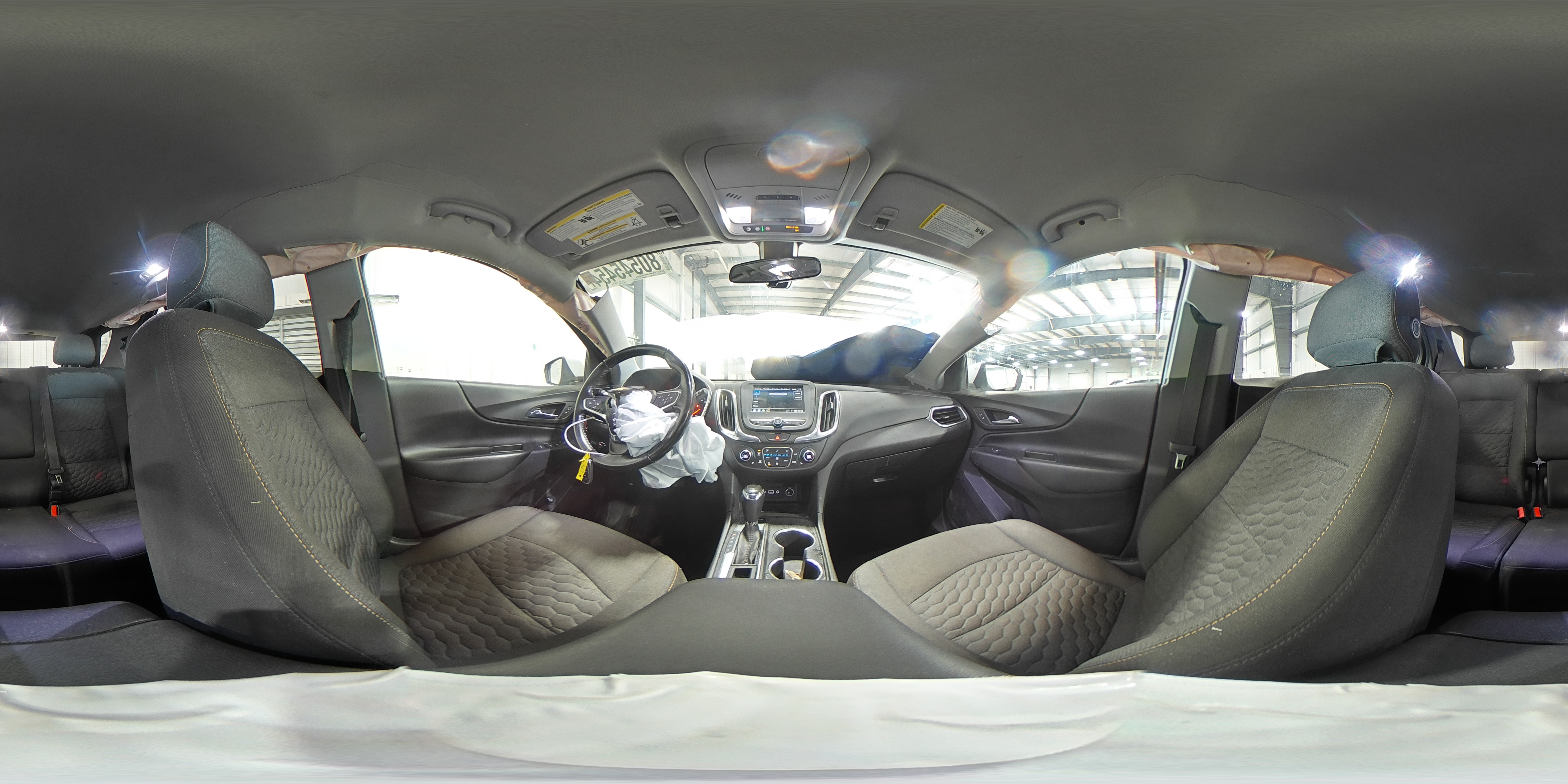 2019 Chevrolet Equinox - Image 16