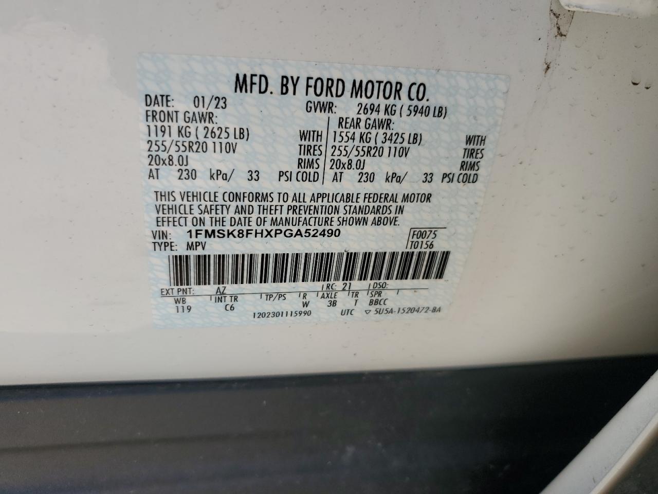 2023 Ford Explorer - Image 13