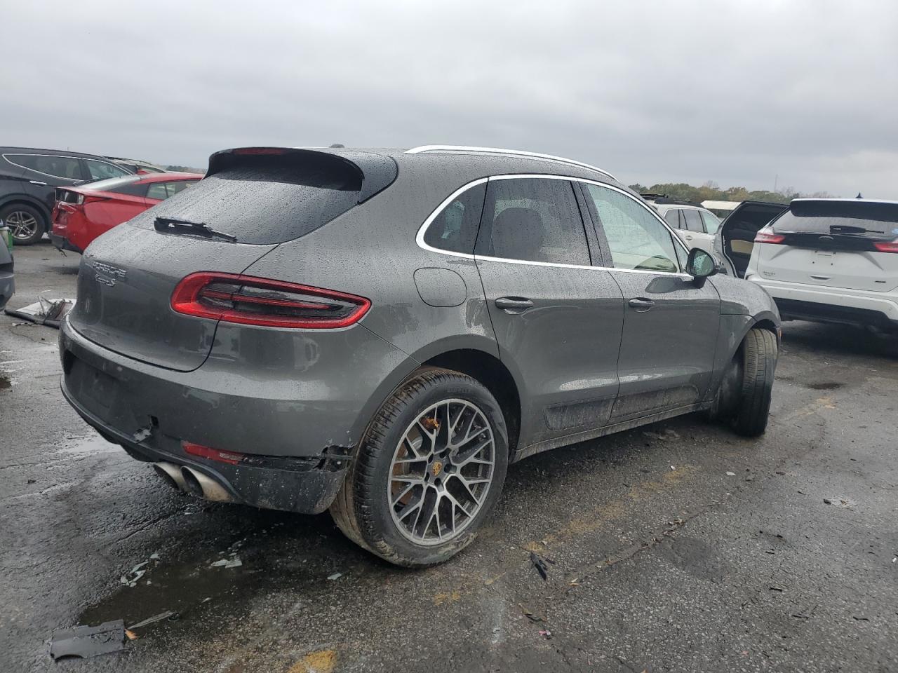 VIN WP1AB2A5XGLB41072 2016 PORSCHE MACAN no.3