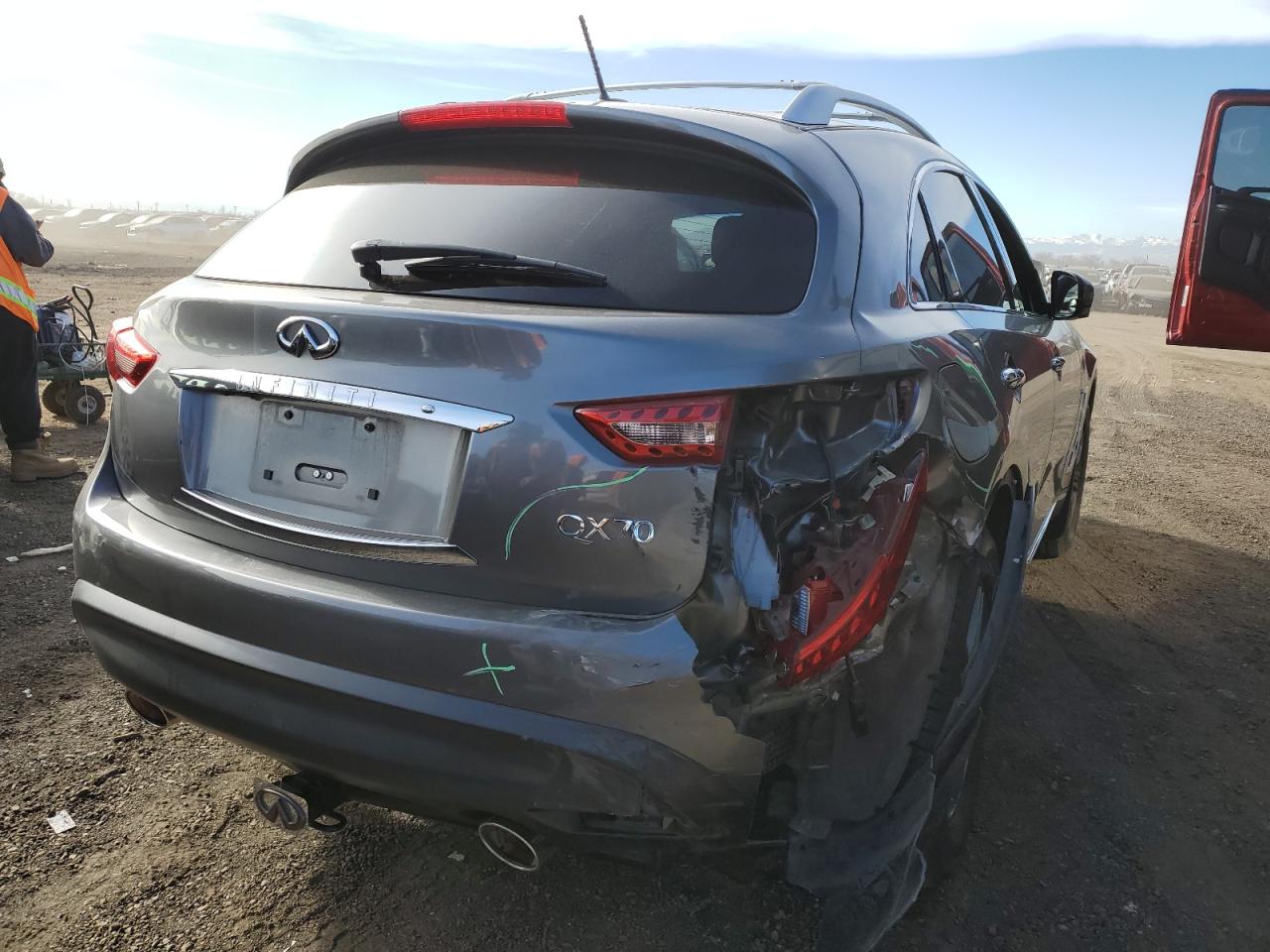 2014 Infiniti QX70 - Image 3