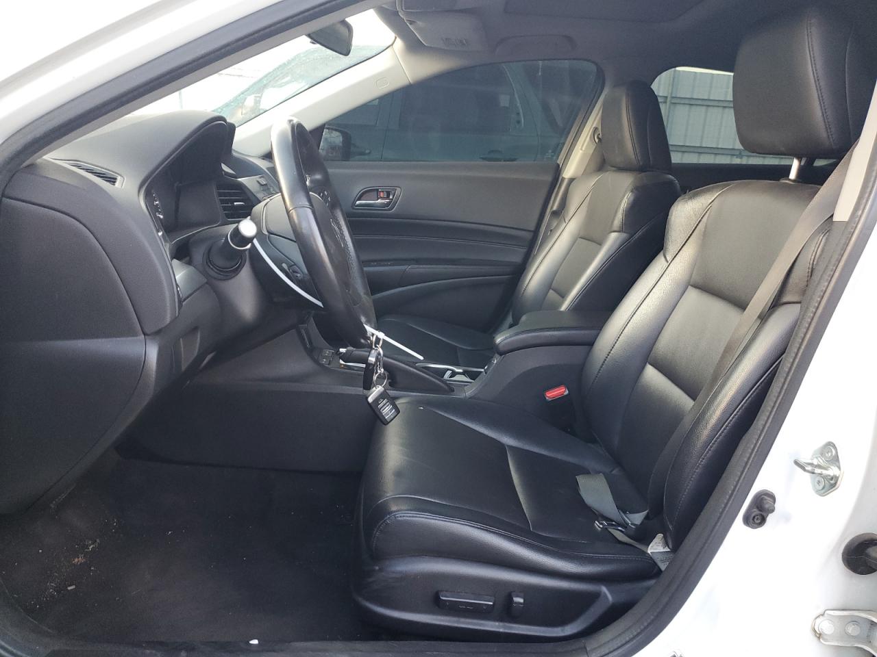 2017 Acura ILX - Image 7
