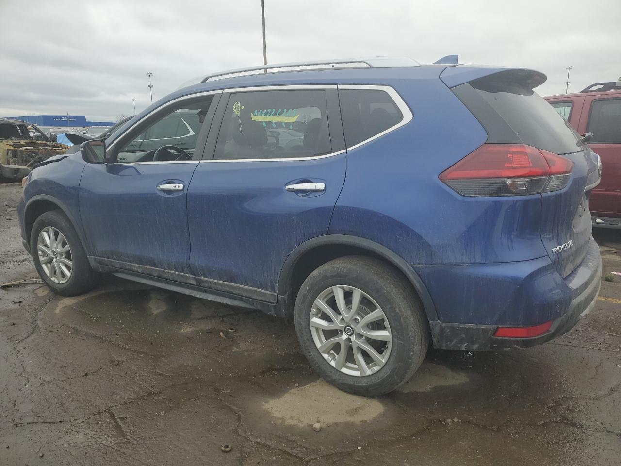 VIN JN8AT2MV2KW389693 2019 NISSAN ROGUE no.2