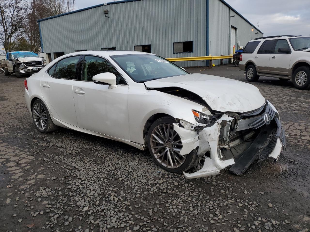 2016 Lexus IS - Image 4