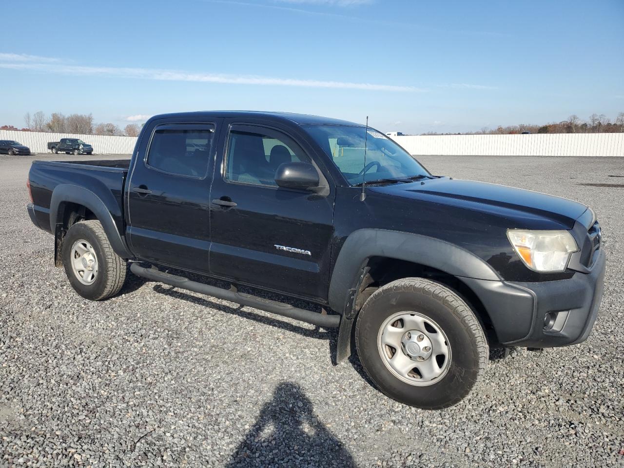 VIN 5TFJX4GN7EX032726 2014 TOYOTA TACOMA no.4