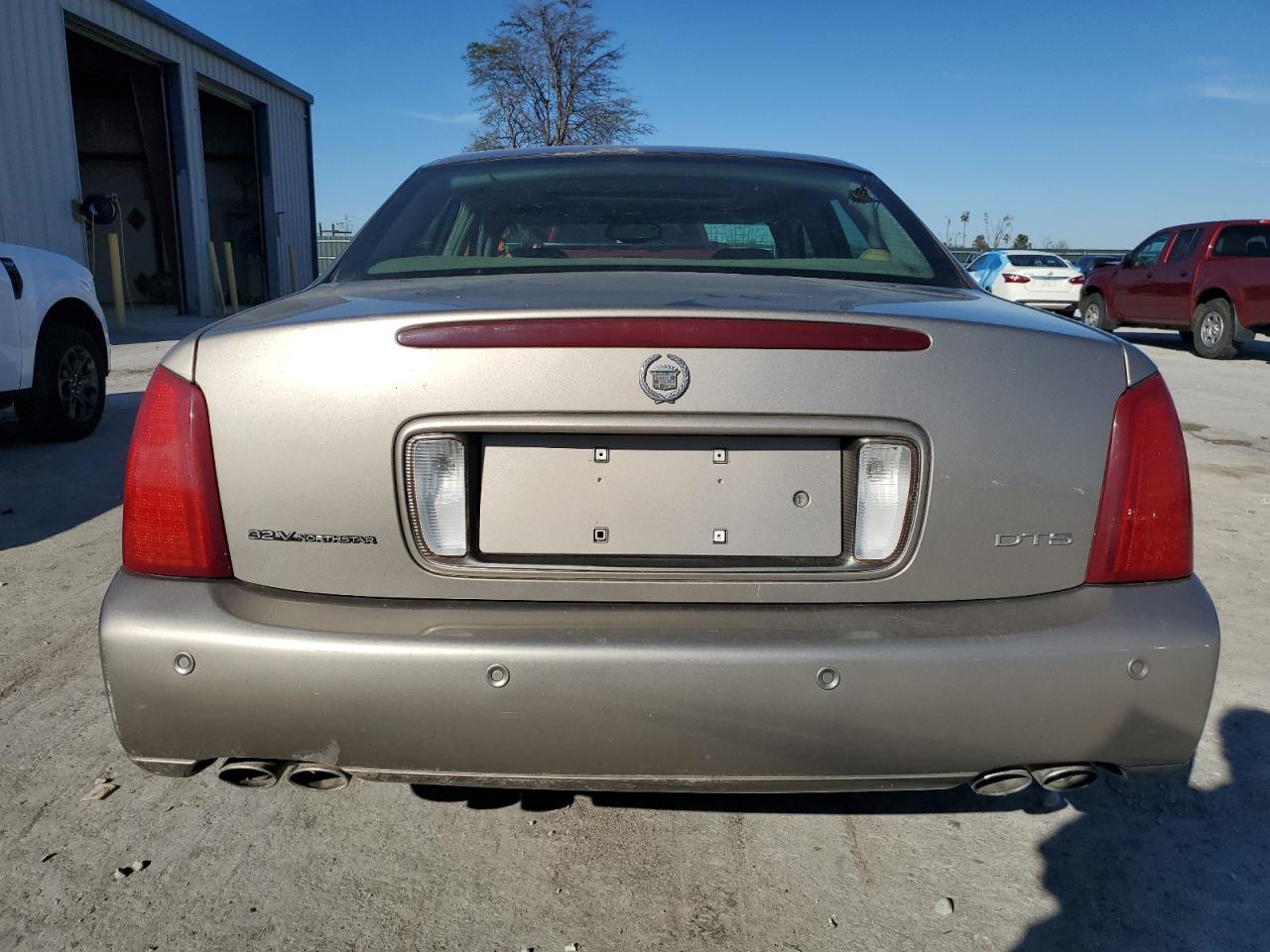 2001 Cadillac Deville Dts VIN: 1G6KF57931U128559 Lot: 80385084