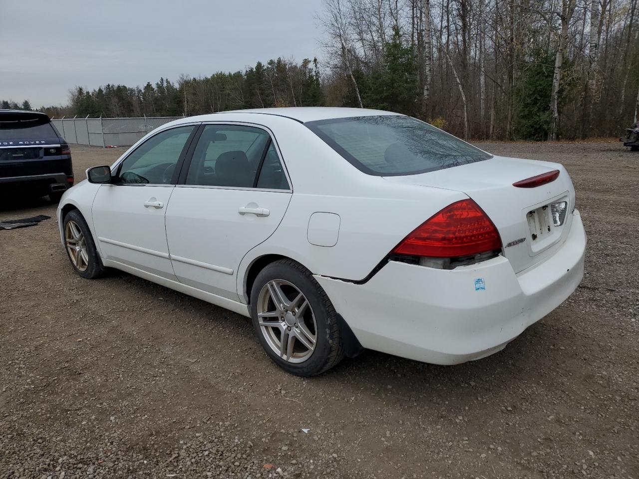 2007 Honda Accord - Image 2