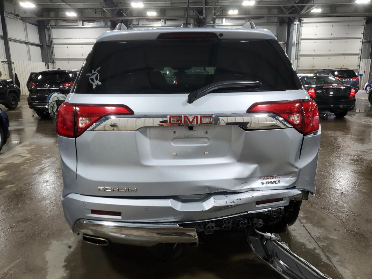 2017 GMC Acadia - Image 6