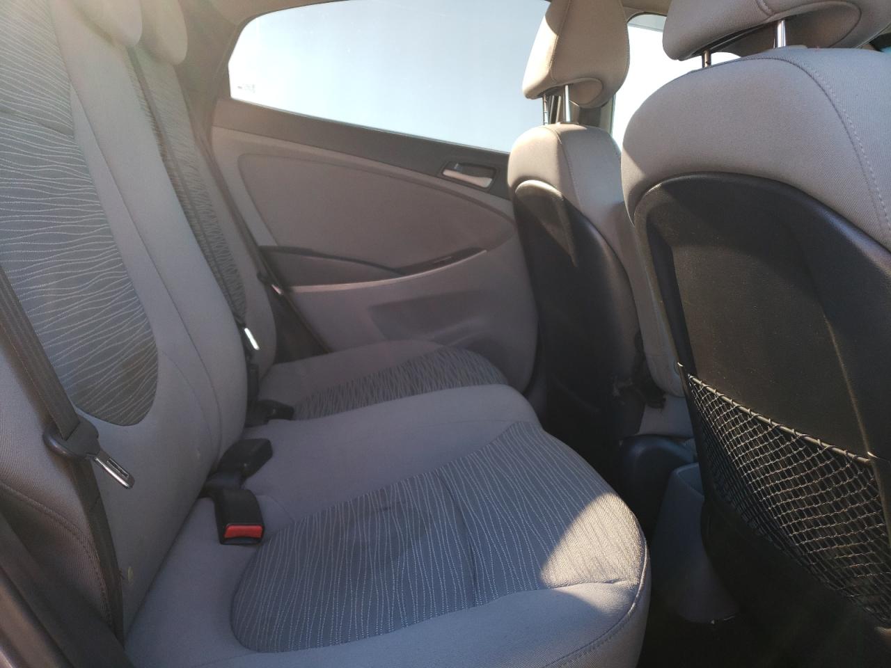 2015 Hyundai Accent - Image 10