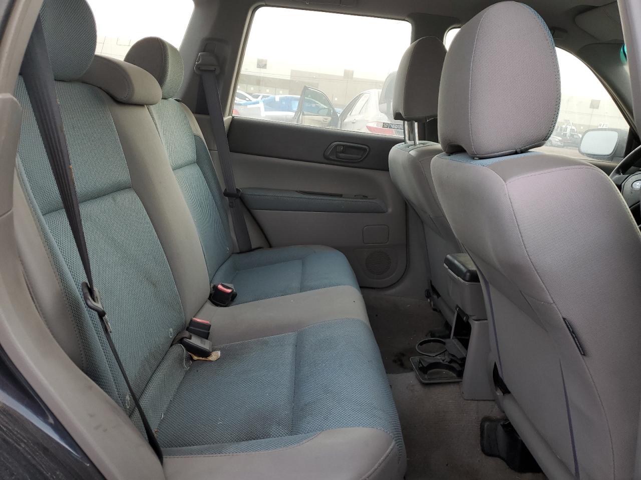 2005 Subaru Forester - Image 11