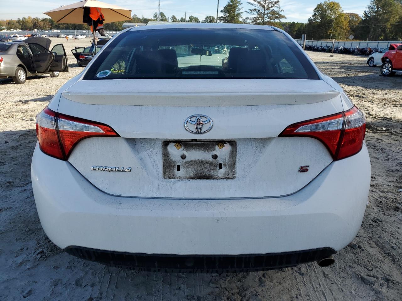 VIN 2T1BURHE8FC396565 2015 TOYOTA COROLLA no.6