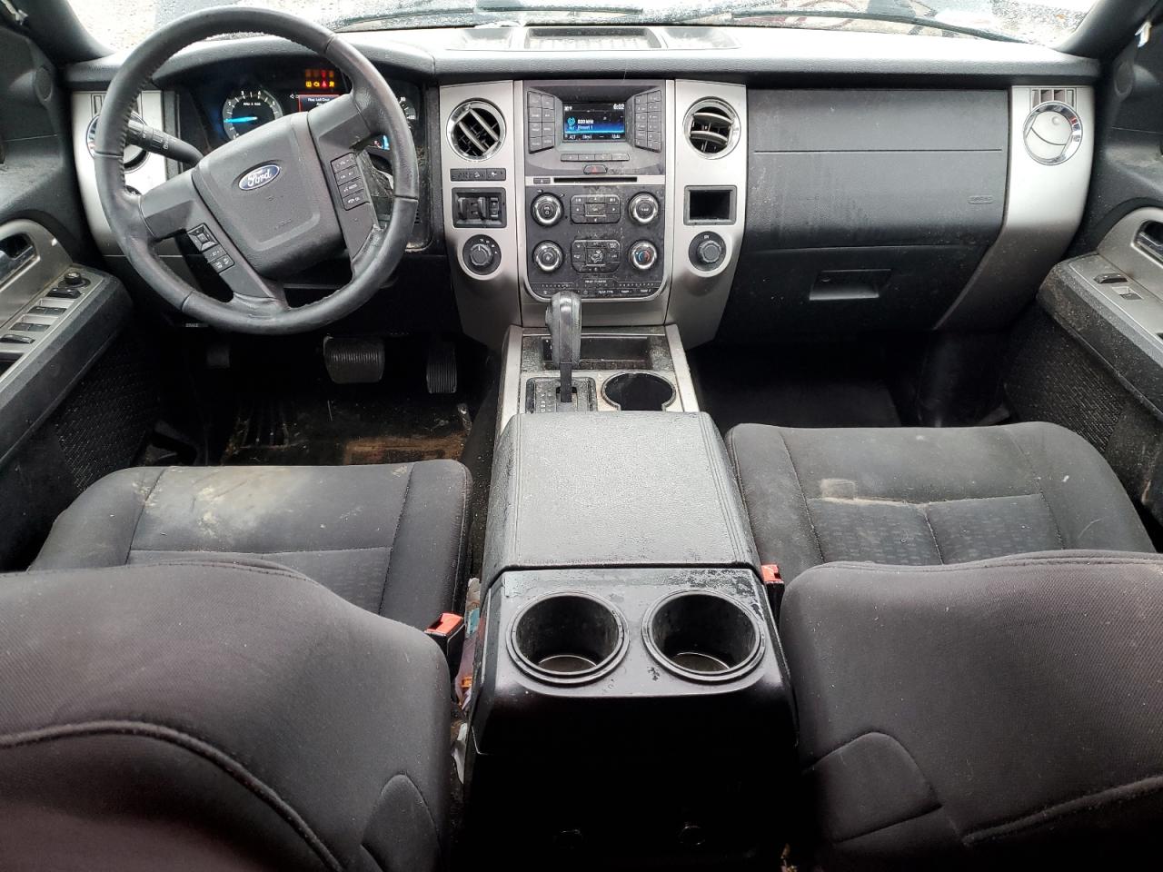 2017 Ford Expedition - Image 8