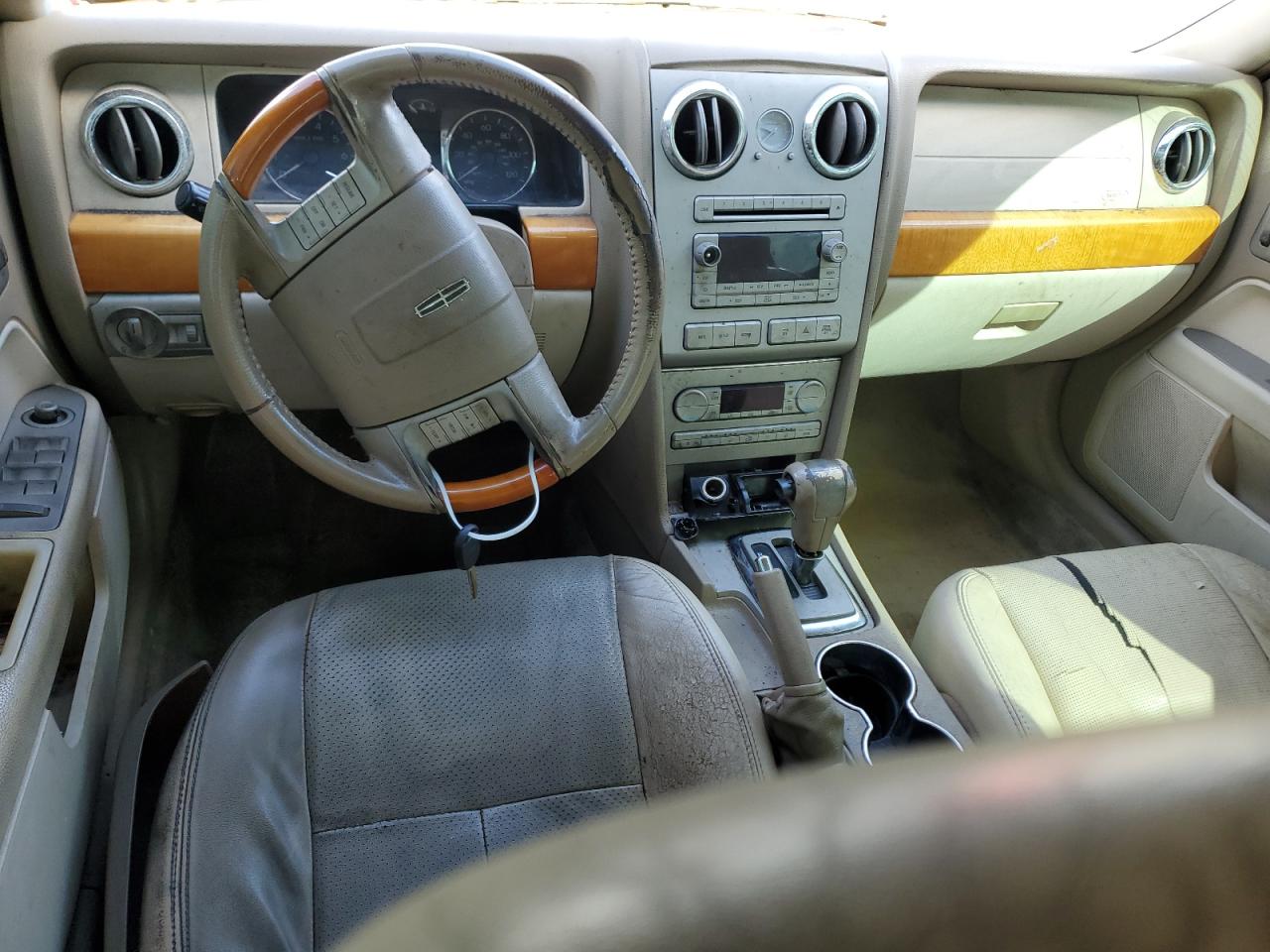 2007 Lincoln MKZ - Image 8
