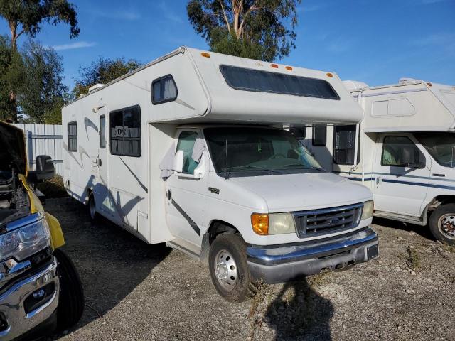 2005 Ford Econoline E450 Super Duty Cutaway Van