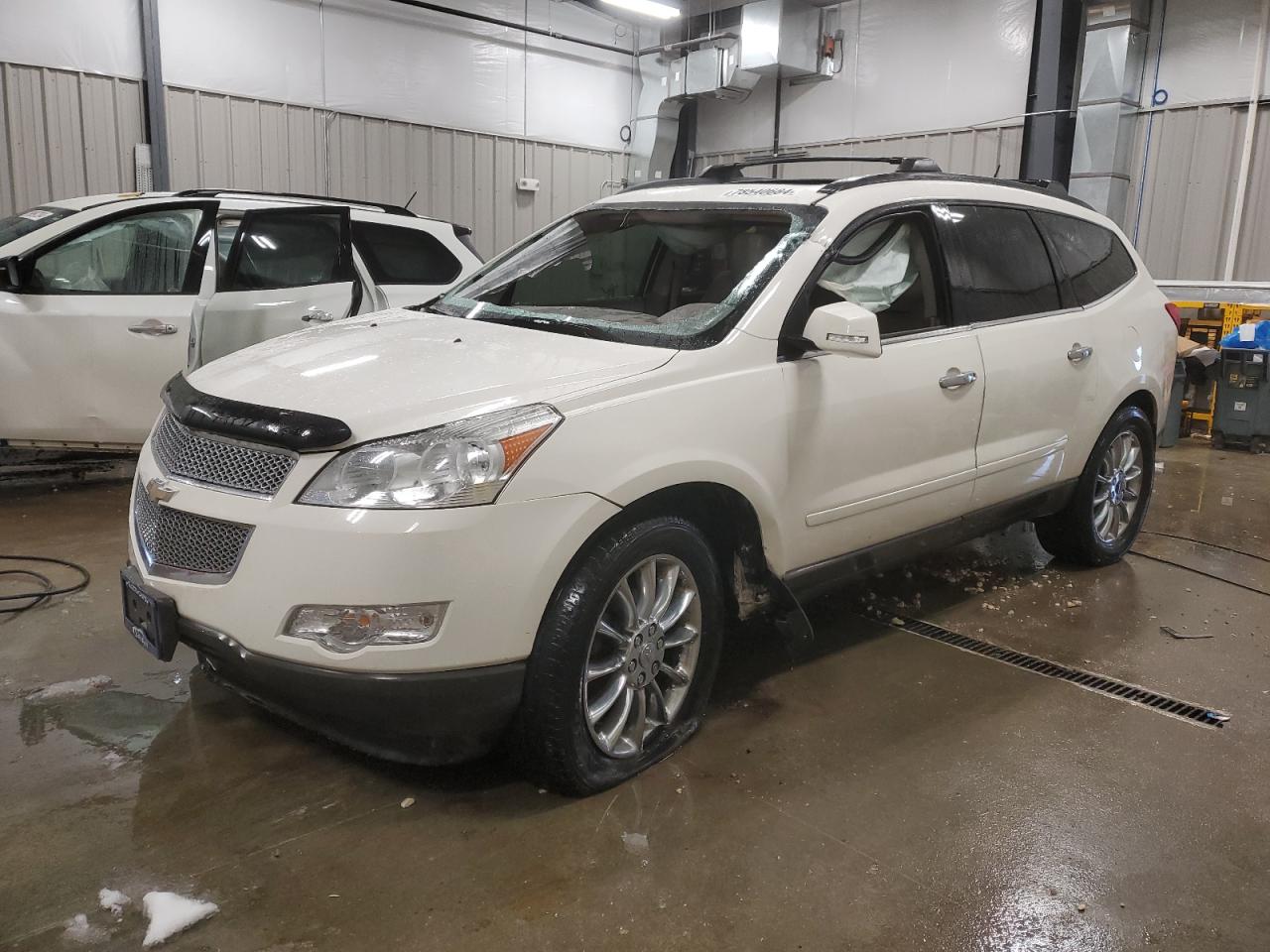 2011 Chevrolet Traverse Lt იყიდება Casper-ში, WY - All Over