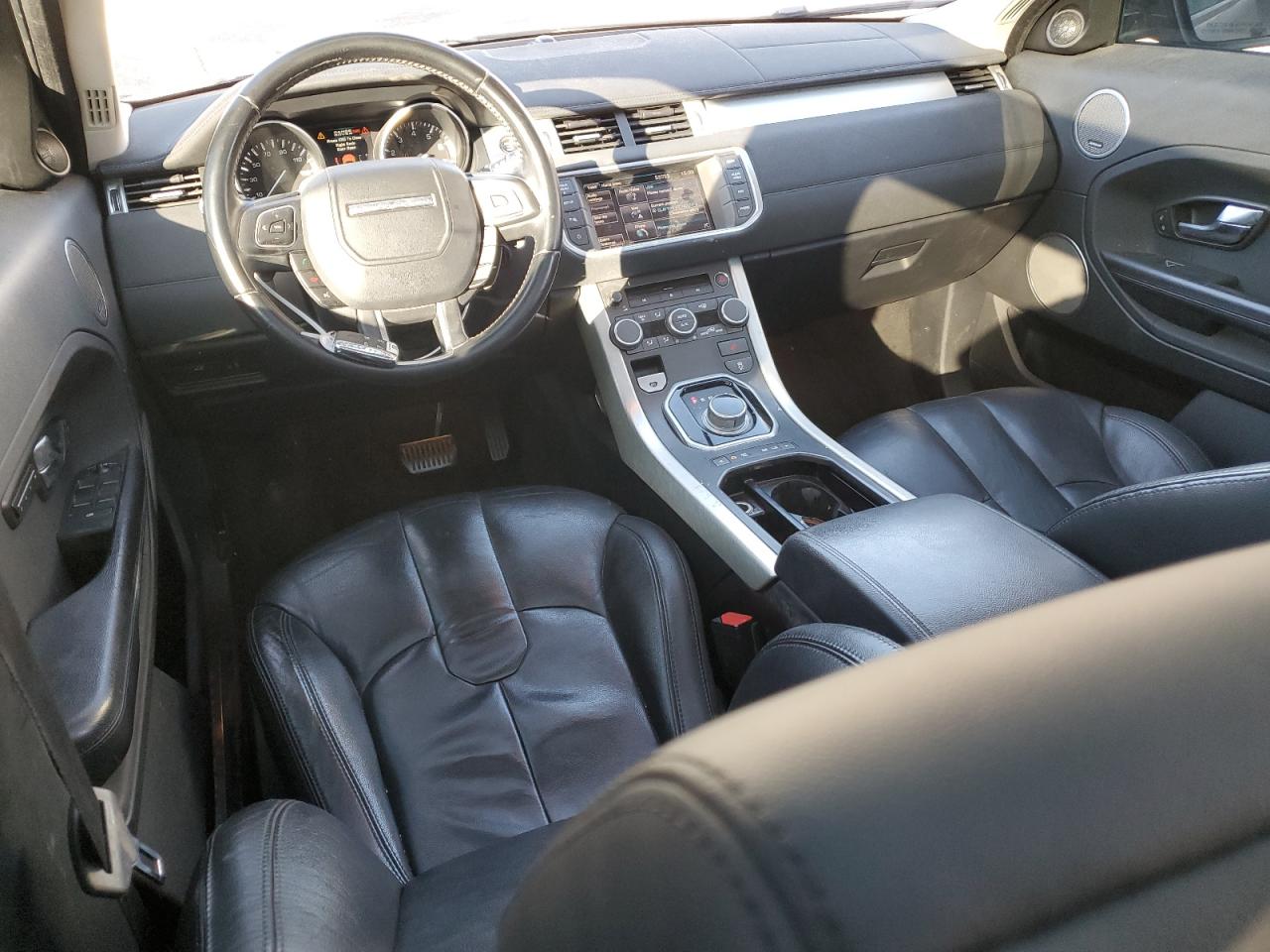 2012 Land Rover Range Rover - Image 8