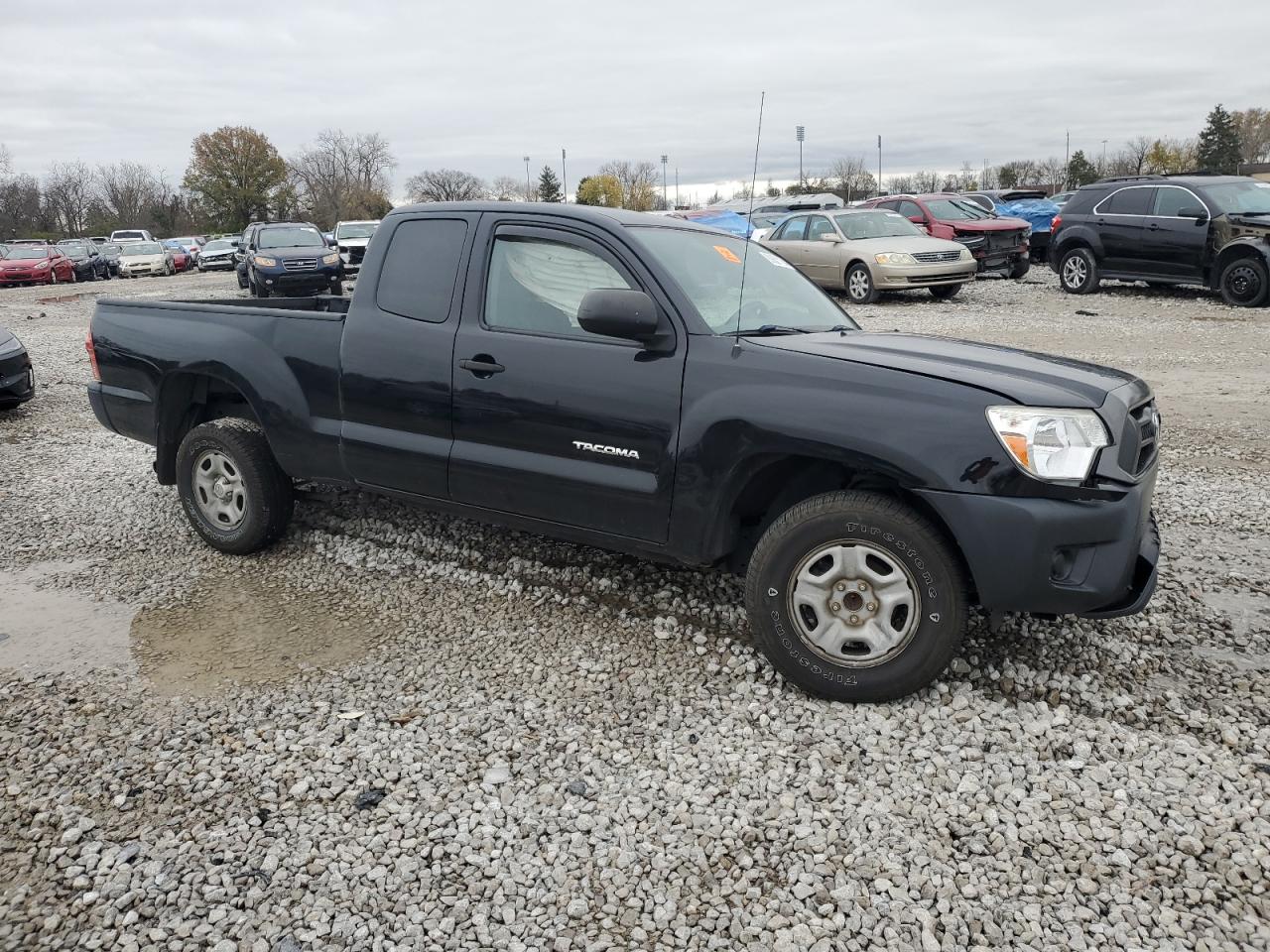 2015 Toyota Tacoma - Image 4