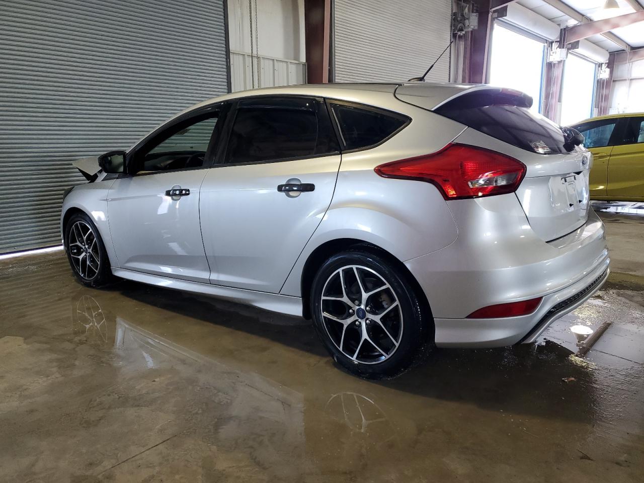 2015 Ford Focus - Image 2