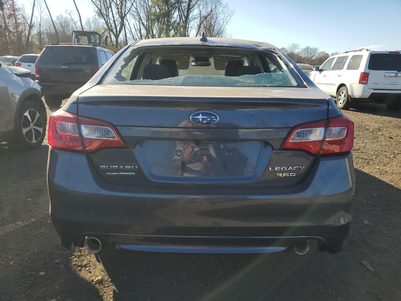 2017 Subaru Legacy 3.6R Limited VIN: 4S3BNEK65H3053411 Lot: 78848524