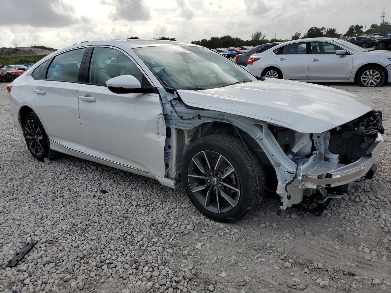 2021 Honda Accord - Image 4