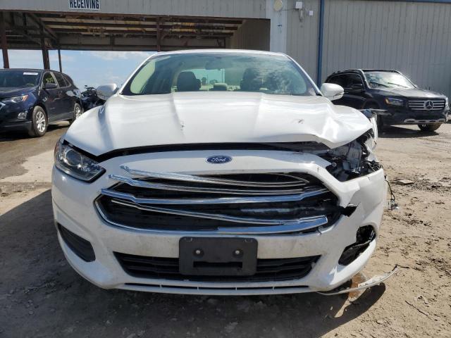  FORD FUSION 2015 Белы