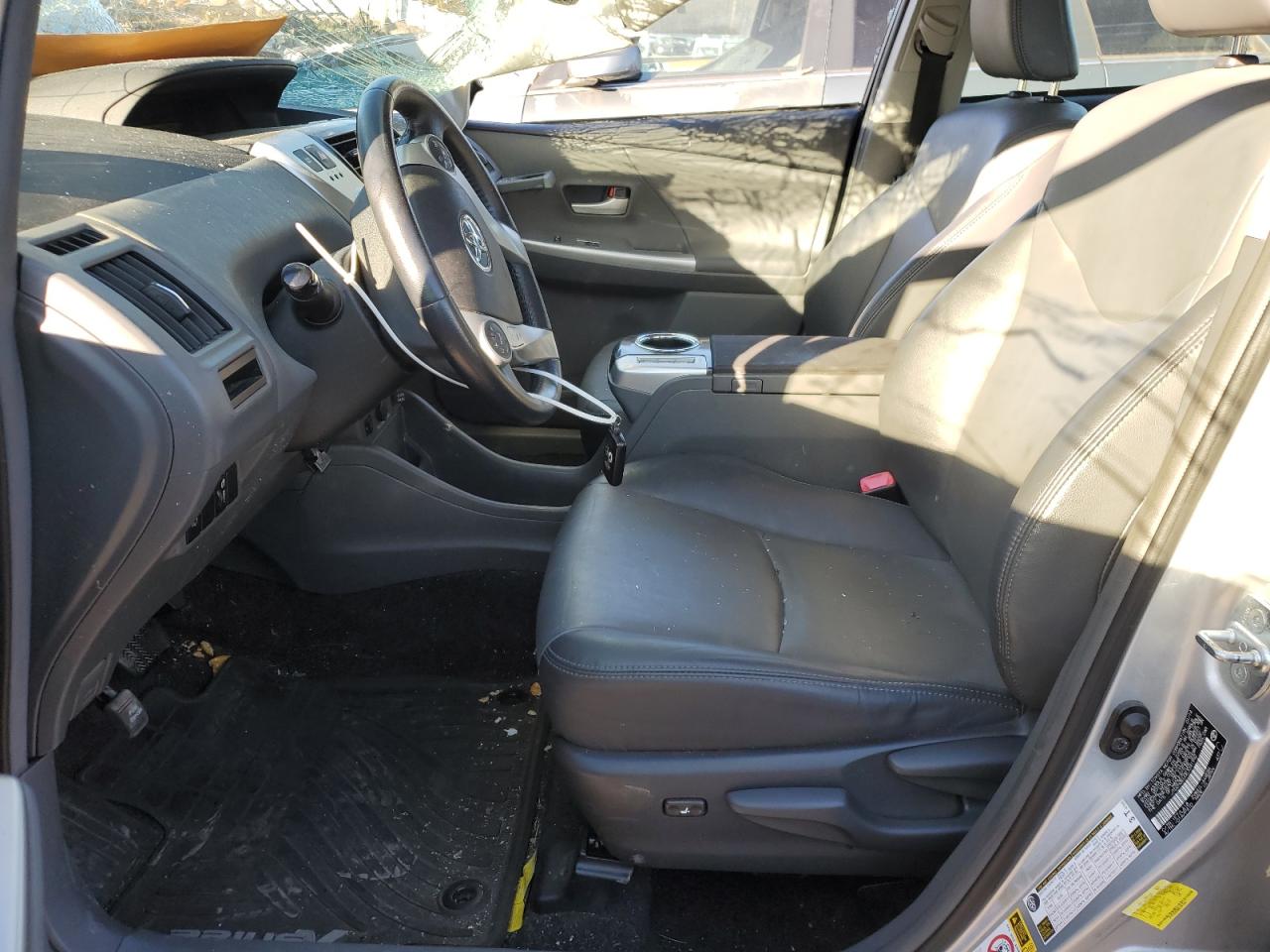 2014 Toyota Prius - Image 7