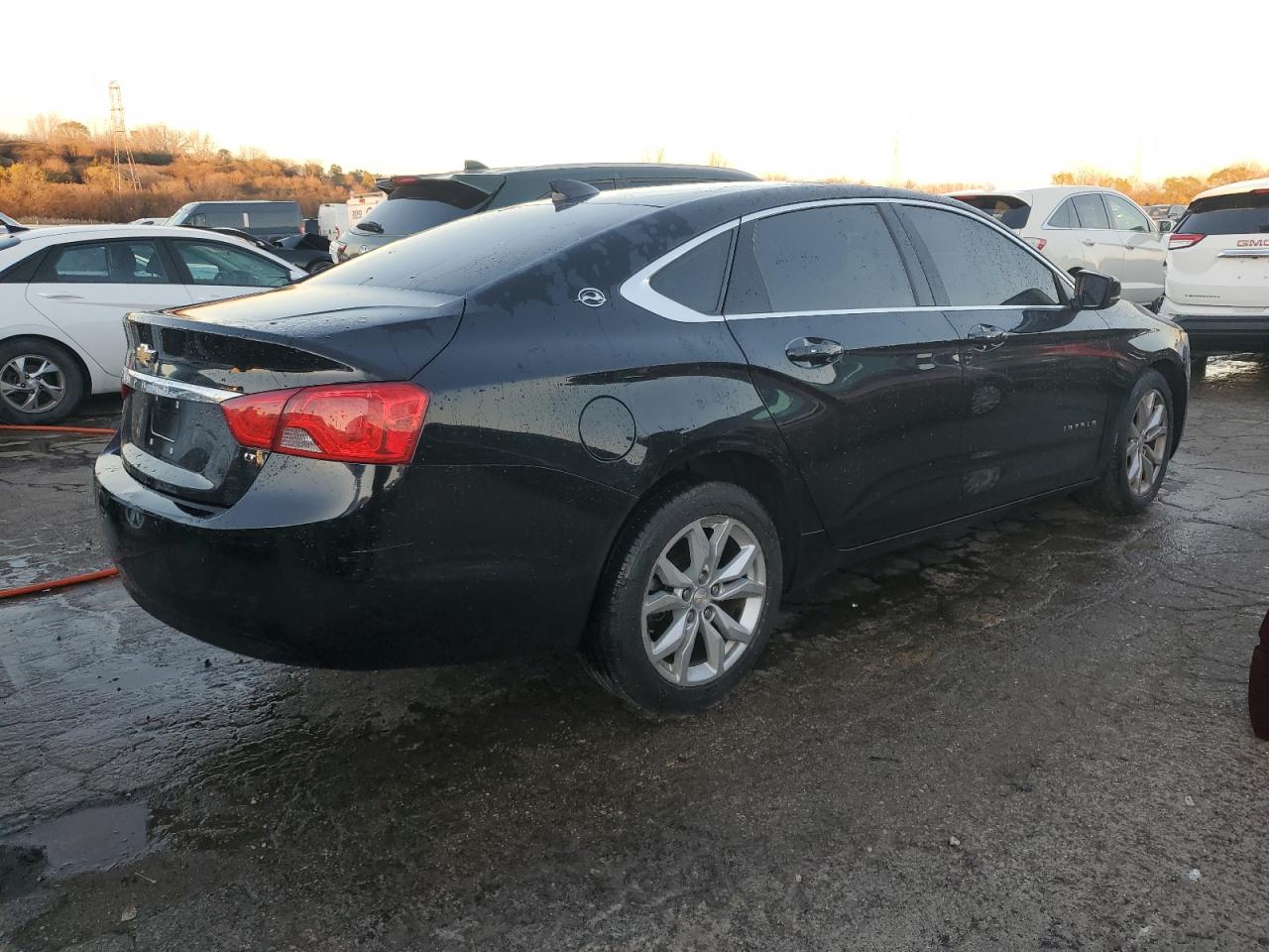 VIN 1G11Z5S3XKU118270 2019 CHEVROLET IMPALA no.3